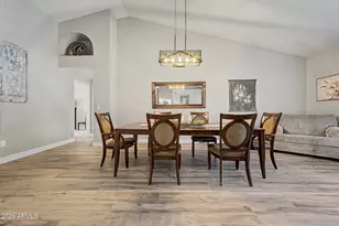 801 E Braeburn Dr, Phoenix, AZ 85022 - Photo 8