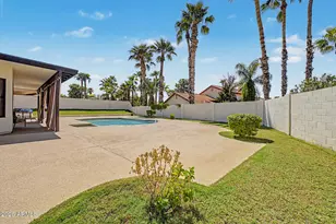 801 E Braeburn Dr, Phoenix, AZ 85022 - Photo 40