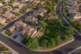 9185 W Pinnacle Vista Dr, Peoria, AZ 85383 - Photo 6