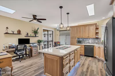 19949 N Greenview Drive, Sun City West, AZ 85375 - Photo 8