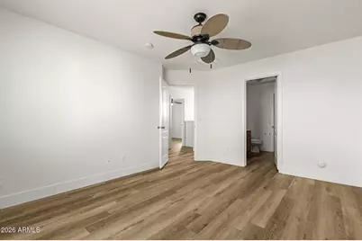 7007 W Mercer Lane, Peoria, AZ 85345 - Photo 10