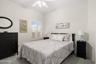 16518 W Lone Tree Ct, Surprise, AZ 85374 - Photo 8