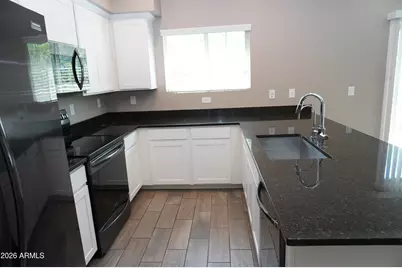 1885 E Frye Road #102, Gilbert, AZ 85295 - Photo 4