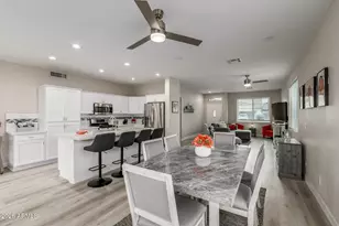 17988 W Deneen Way, Surprise, AZ 85374 - Photo 10