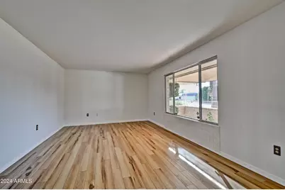 10933 W Tropicana Circle, Sun City, AZ 85351 - Photo 14