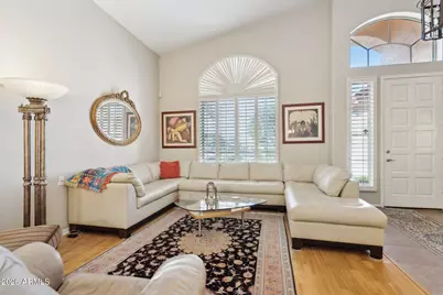 5851 W Charter Oak Road, Glendale, AZ 85304 - Photo 8