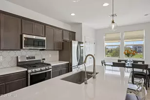 14221 W Hackamore Dr, Surprise, AZ 85387 - Photo 10