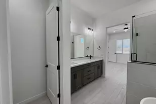24022 N 197th Dr, Surprise, AZ 85387 - Photo 14