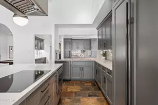14018 N Coral Gables Dr, Phoenix, AZ 85023 - Photo 20