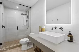 14018 N Coral Gables Dr, Phoenix, AZ 85023 - Photo 50