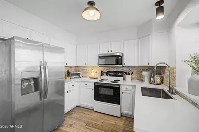 5704 E Aire Libre Avenue #1102, Scottsdale, AZ 85254 - Photo 6