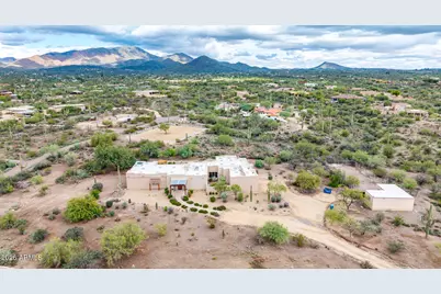 39405 N Spur Cross Road, Cave Creek, AZ 85331 - Photo 36