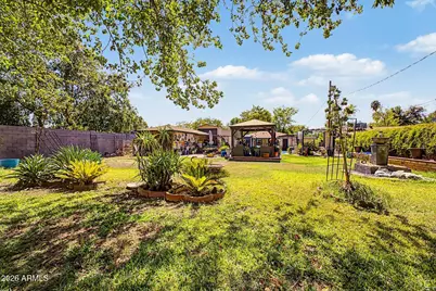 2216 W Augusta Avenue, Phoenix, AZ 85021 - Photo 40