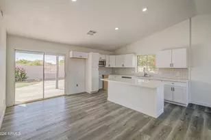 18140 N 92nd Ln, Peoria, AZ 85382 - Photo 10