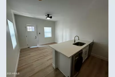 14 N 13th Street #2, Phoenix, AZ 85034 - Photo 6