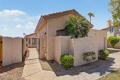 11049 W Crimson Lane, Avondale, AZ 85323 - Photo 4