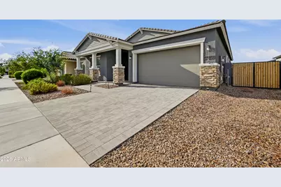 22658 E Roundup Way, Queen Creek, AZ 85142 - Photo 2