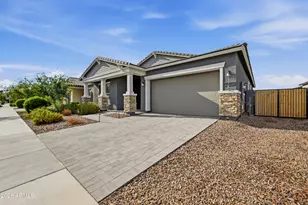 22658 E Roundup Way, Queen Creek, AZ 85142 - Photo 2