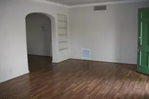 550 W Cambridge Ave, Phoenix, AZ 85003 - Photo 2