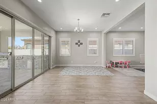 4260 S Amethyst Dr, Chandler, AZ 85249 - Photo 8