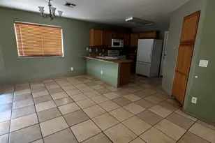 23747 N Desert Dr, Florence, AZ 85132 - Photo 2