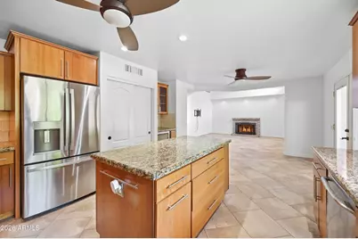 1054 E Golden Court, Chandler, AZ 85225 - Photo 8