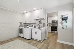 6337 E Des Moines St, Mesa, AZ 85205 - Photo 12