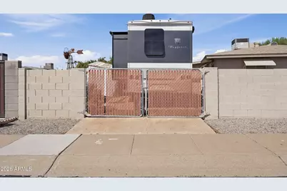 6337 E Des Moines Street, Mesa, AZ 85205 - Photo 2