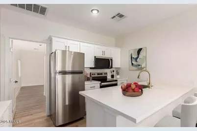 1243 E Adams Street, Phoenix, AZ 85034 - Photo 2