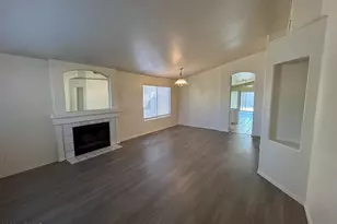 51 N Del Pueblo Pl, Chandler, AZ 85226 - Photo 4