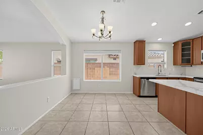 7156 W Flynn Lane, Glendale, AZ 85303 - Photo 10