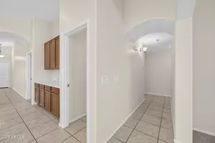 7156 W Flynn Ln, Glendale, AZ 85303 - Photo 6