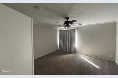 10925 W Kaler Drive, Glendale, AZ 85307 - Photo 12