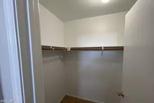 10925 W Kaler Dr, Glendale, AZ 85307 - Photo 22