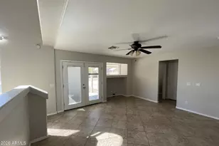 10925 W Kaler Dr, Glendale, AZ 85307 - Photo 10
