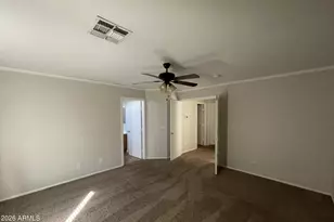 10925 W Kaler Dr, Glendale, AZ 85307 - Photo 14