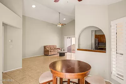 406 E Taro Lane, Phoenix, AZ 85024 - Photo 6