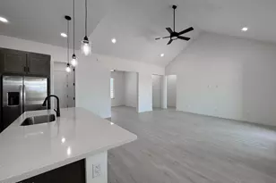 24034 N 197th Dr, Surprise, AZ 85387 - Photo 8