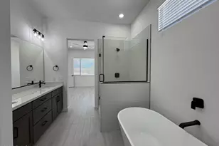 24034 N 197th Dr, Surprise, AZ 85387 - Photo 14