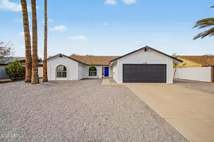 2910 W Sandra Terrace, Phoenix, AZ 85053 - Photo 2