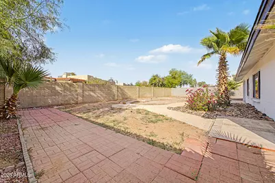 2910 W Sandra Terrace, Phoenix, AZ 85053 - Photo 34