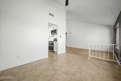 2910 W Sandra Terrace, Phoenix, AZ 85053 - Photo 12