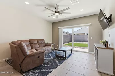 561 W Freedom Street, Florence, AZ 85132 - Photo 6