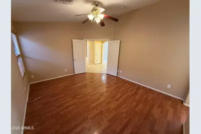 2321 W Straight Arrow Lane, Phoenix, AZ 85085 - Photo 20