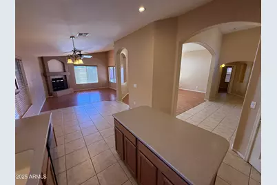 2321 W Straight Arrow Lane, Phoenix, AZ 85085 - Photo 12