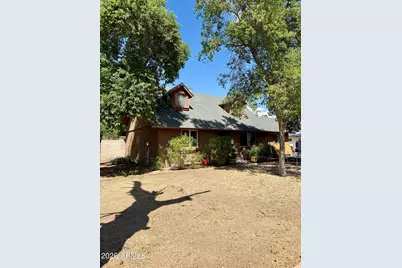 898 E Oakland Street, Chandler, AZ 85225 - Photo 2