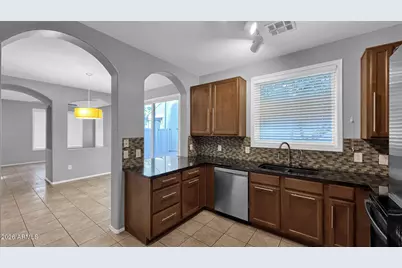3856 E Gideon Way, Gilbert, AZ 85296 - Photo 12