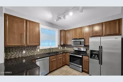 3856 E Gideon Way, Gilbert, AZ 85296 - Photo 10