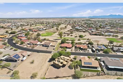 14706 S Country Club Drive, Arizona City, AZ 85123 - Photo 30