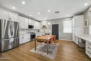 826 N 11th Ave, Phoenix, AZ 85007 - Photo 6
